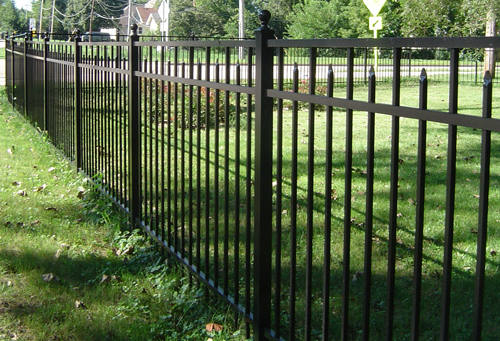 Fence Bartlett, Barlett Fence Company, Bartlett IL Fence Contractor ...